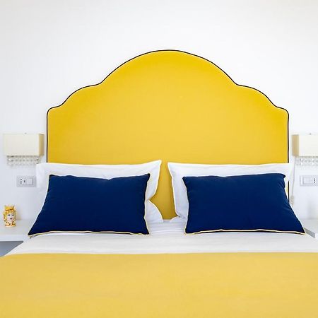 Blue Waves - De Vivo Realty Positano Appartement Buitenkant foto