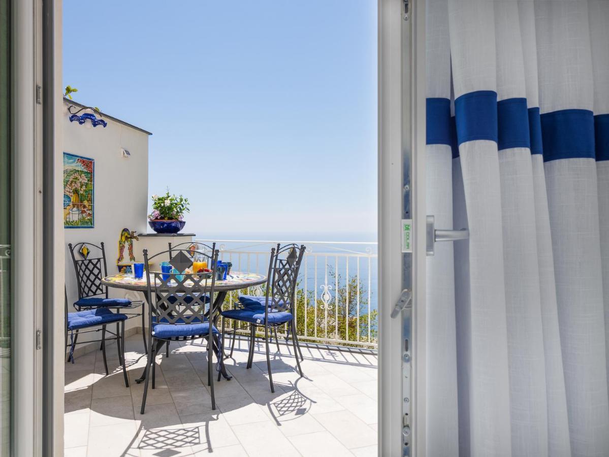 Blue Waves - De Vivo Realty Positano Appartement Buitenkant foto