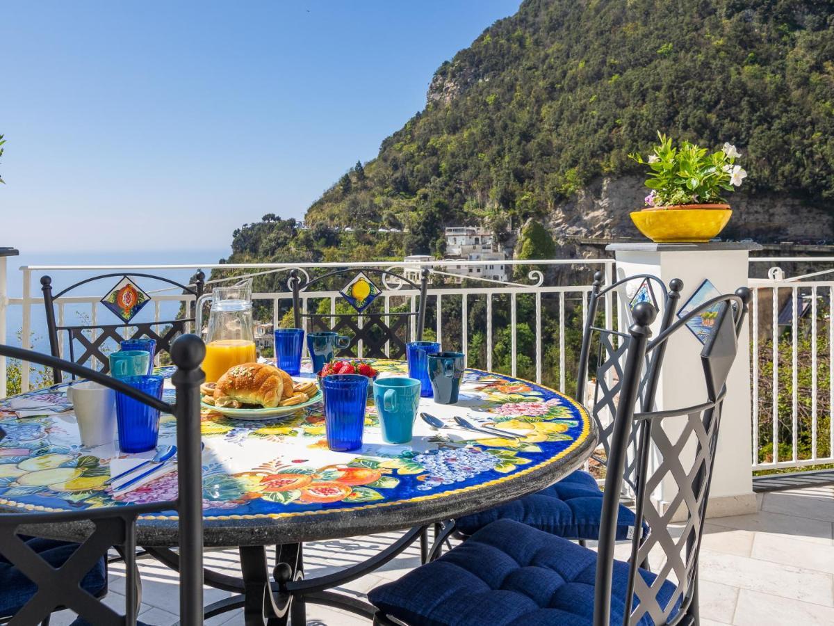 Blue Waves - De Vivo Realty Positano Appartement Buitenkant foto