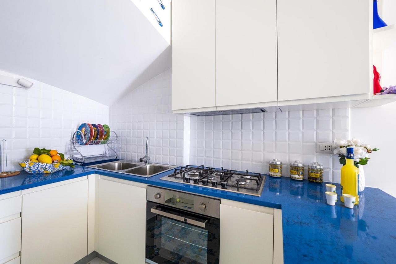 Blue Waves - De Vivo Realty Positano Appartement Buitenkant foto