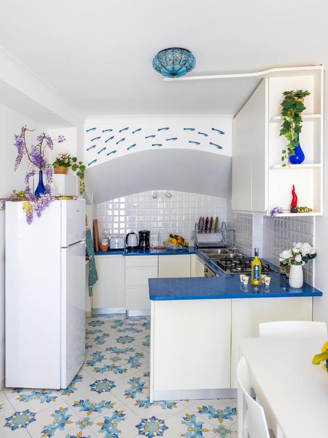 Blue Waves - De Vivo Realty Positano Appartement Buitenkant foto