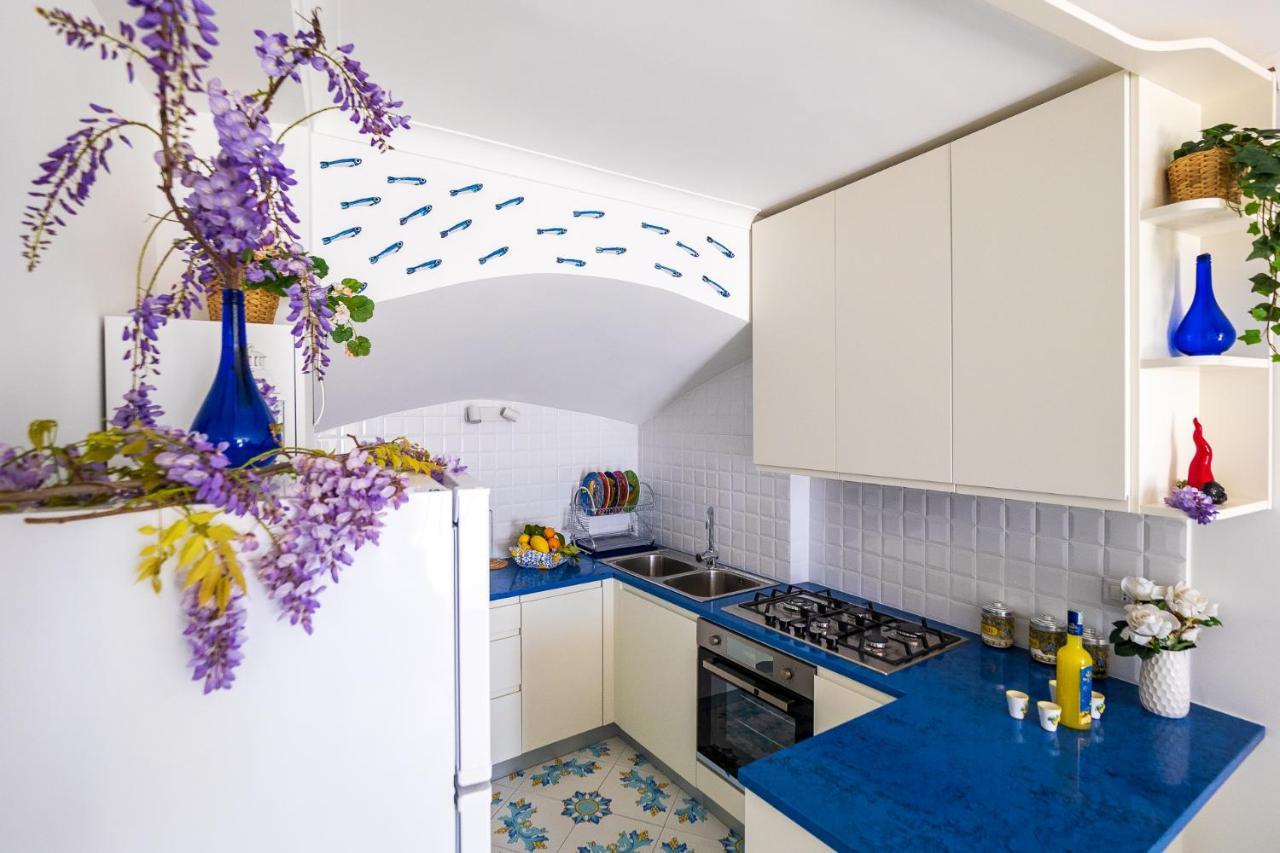 Blue Waves - De Vivo Realty Positano Appartement Buitenkant foto